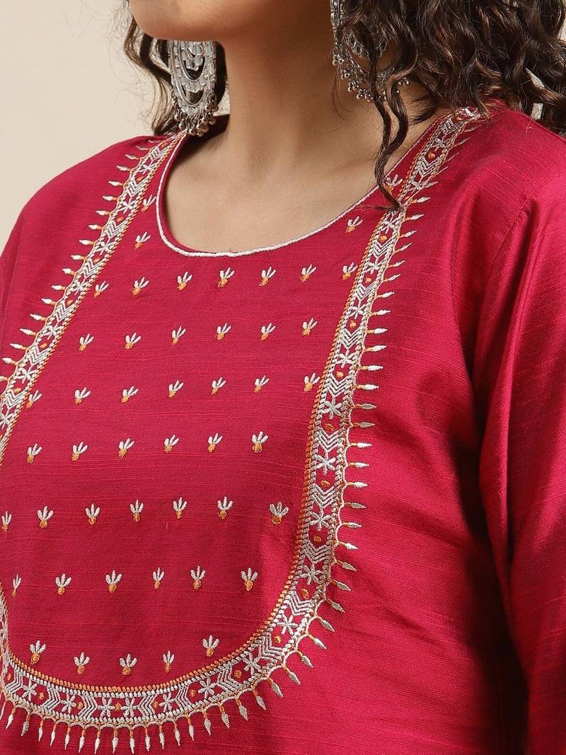 varanga-women-maroon-ethnic-motifs-yoke-design-thread-work-kurta-with-trousers-with-dupatta