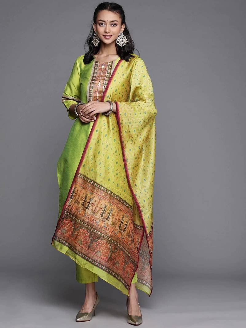 varanga-women-lime-green-ethnic-motifs-yoke-design-beads-and-stones-kurta-with-trousers-with-dupatta