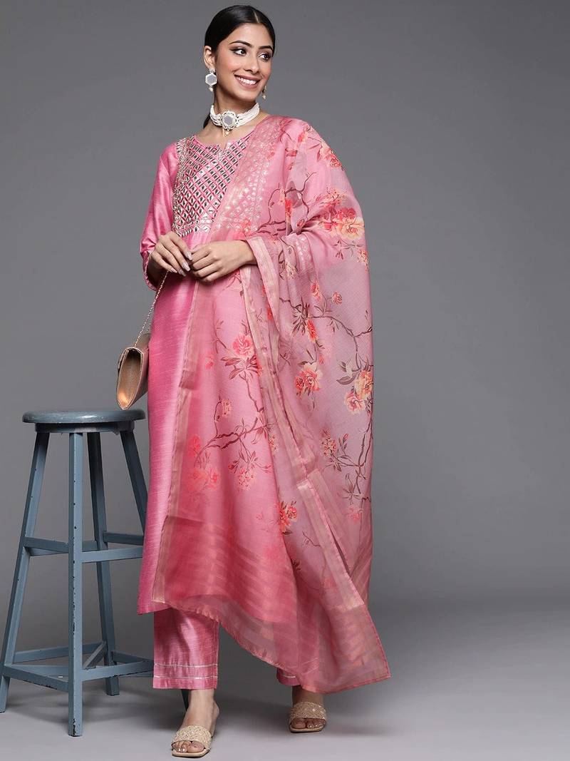 varanga-women-pink-ethnic-motifs-embroidered-mirror-work-kurti-with-trousers-dupatta