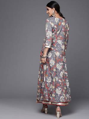 varanga-women-grey-pink-floral-print-angrakha-gotta-patti-pure-cotton-kurta-with-sharara 5