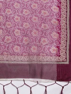 varanga-women-magenta-ethnic-motifs-embroidered-kurta-with-trousers-dupatta 4