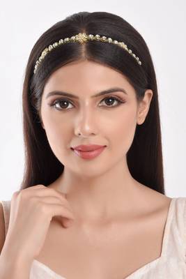 Gold cubic zirconia maang-tikka 2
