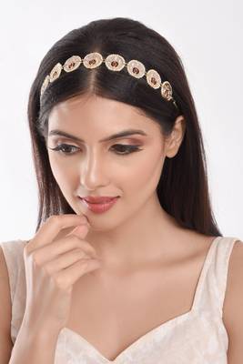 Gold cubic zirconia maang-tikka 3