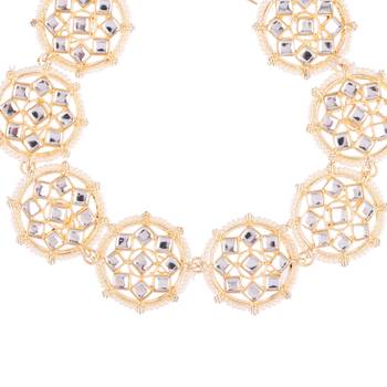 Gold pearl maang-tikka 4