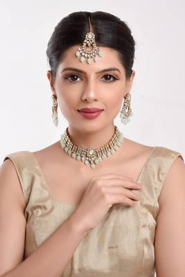 Green cubic zirconia necklace-sets 2