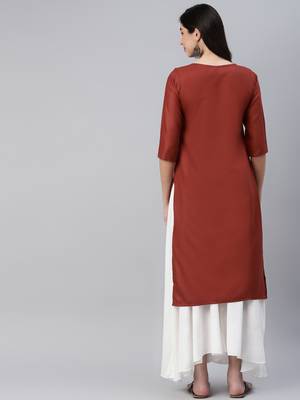Maroon embroidered cotton ethnic-kurtis 4
