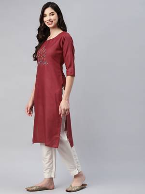 Maroon embroidered cotton ethnic-kurtis 3