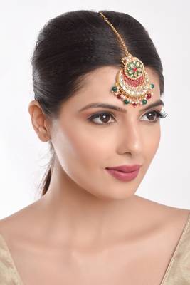 Gold cubic zirconia maang-tikka 2