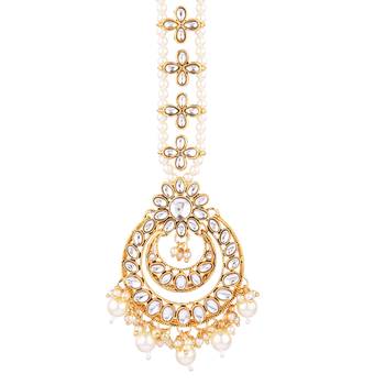 Gold pearl maang-tikka 3