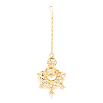 Gold pearl maang-tikka 3