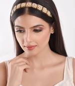 Gold pearl maang-tikka