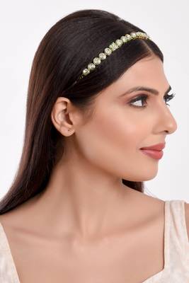 Gold cubic zirconia maang-tikka 2
