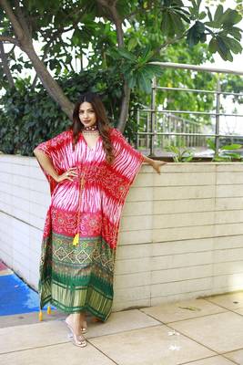 Pink colour pure gaji silk kaftan  4