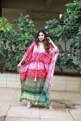Pink colour pure gaji silk kaftan  7