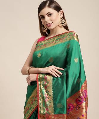 Riwazo Green Silk Woven Zari Work Traditional Tassle Saree 3