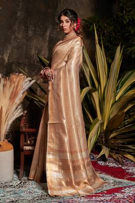 Beige woven tissue saree with blouse 2