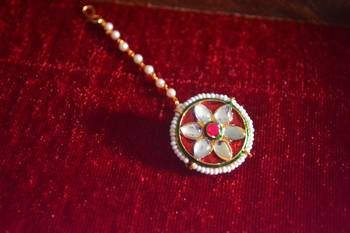 Kundan meenakari work maang-tikka or borla hair maangtikka accessory 1