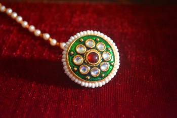 Kundan meenakari work maang-tikka or borla hair maangtikka accessory 1