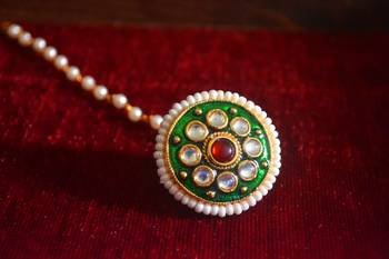 Kundan meenakari work maang-tikka or borla hair maangtikka accessory 2
