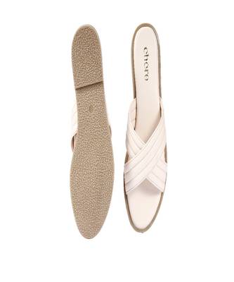 Women Beige Trendy Criss Cross Strap Flats 3