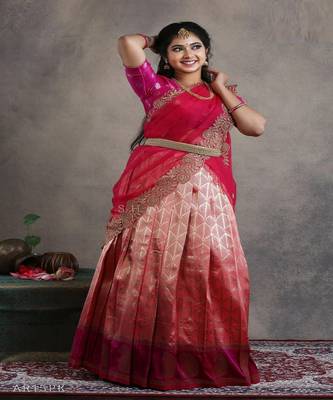 Girls Green Peacock Double Border Half Saree 3