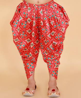 KID1 Mirror Embroidered Work Top With Pattola Print Dhoti 6