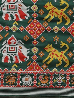 Auspicious Green Patola Weaving Silk Designer Saree 4