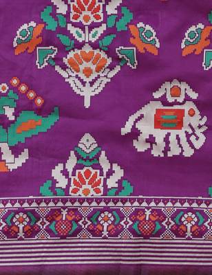 Charming Wine  Woven Silk Patola Light Weight Saree 4