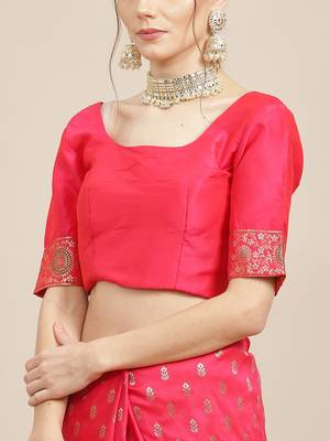 Striking Dark Pink Zari Woven Banarasi Silk Light Weight Saree 4