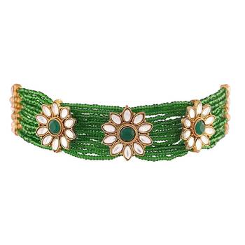 Traditional Gold Plated Floral Pearl & Beads Choker Necklace Set for Women  5