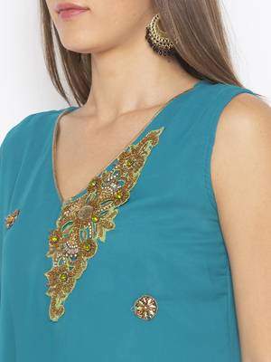 Green embroidered georgette kurta &-sets 5