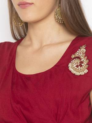 Maroon embroidered cotton kurta &-sets 5