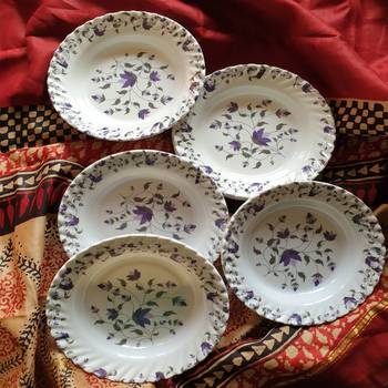 Gallery99 White & Purple Tree of Power Floral Heigh Grade Round Quarter plate set of 6 (7x7x1) 1