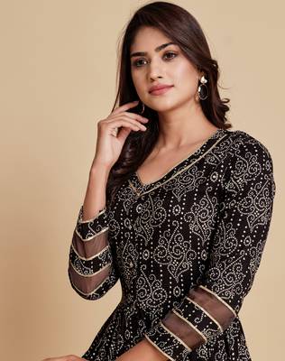 Black printed viscose rayon maxi-dresses 5