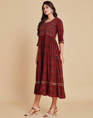 Red printed viscose rayon maxi-dresses 3