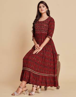 Red printed viscose rayon maxi-dresses 4