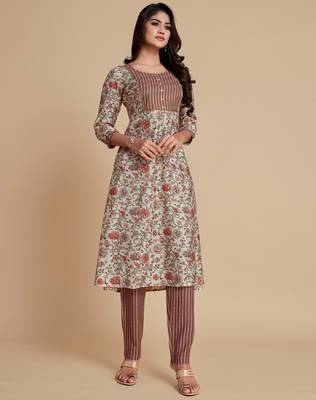 Off-white floral print rayon salwar 4