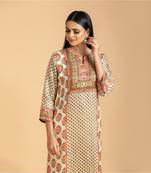Off-white printed cotton long-kurtis