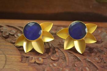 Classic Designer Semi Precious Stone Floral Studs Earrings 1