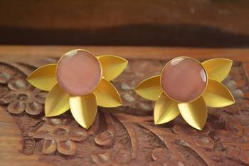 Classic Designer Semi Precious Stone Floral Studs Earrings 1