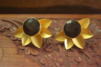 Classic Designer Semi Precious Stone Floral Studs Earrings 2