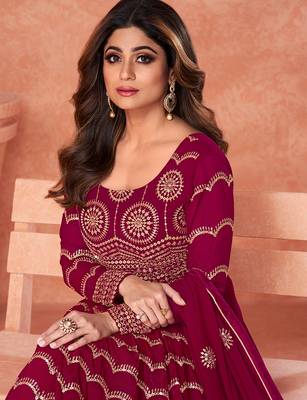 Magenta embroidered georgette salwar 2