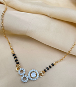 White mangalsutra