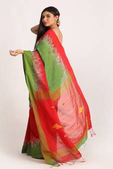 Red Green Cotton Blend Handloom Tie Dye Jamdani Saree