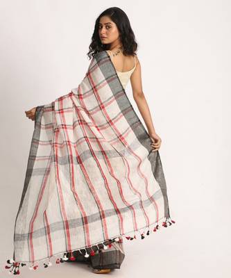 Off White Red Traditional Check Linen Handloom Saree 2