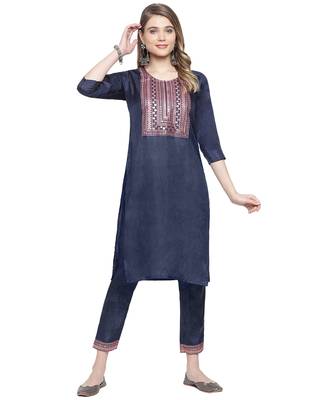 Mohvogue Women's Navy Blue Silk Blend Kurta With Pant 1