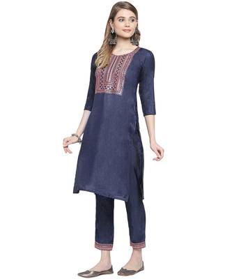 Mohvogue Women's Navy Blue Silk Blend Kurta With Pant 2