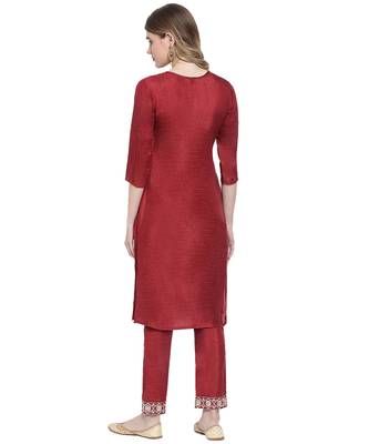 Mohvogue Women's Maroon Silk Blend Kurta With Pant. 4