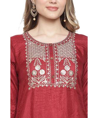 Mohvogue Women's Maroon Silk Blend Kurta With Pant. 5