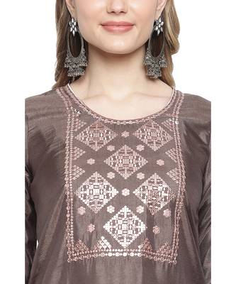 Mohvogue Women's Brown Silk Blend Kurta With Pant. 5